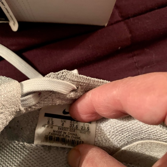 Nike VaporMax sneakers. - Picture 6 of 14